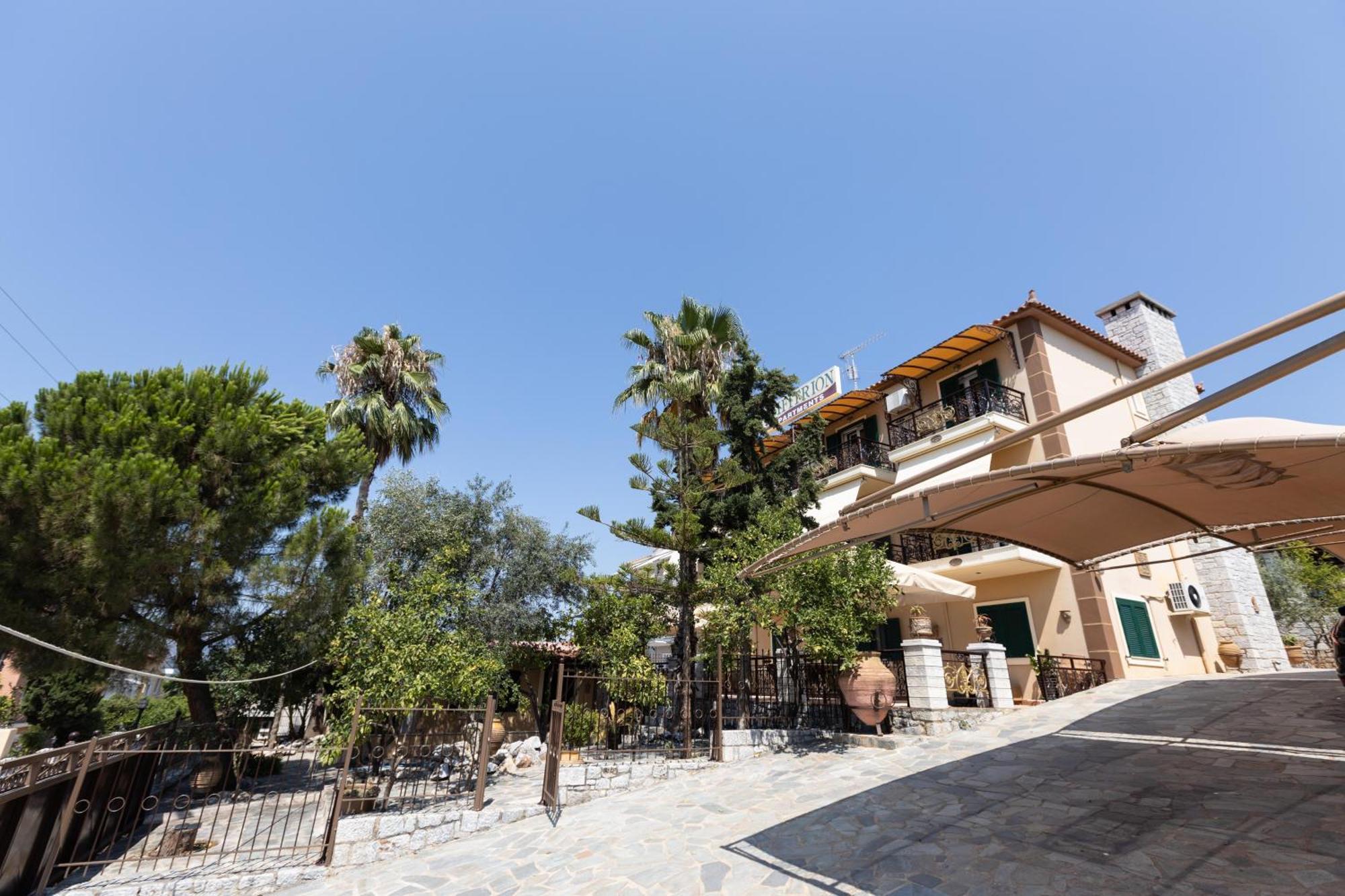 Amfitrion Apartment Gythio Exterior photo