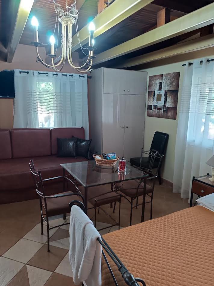 Amfitrion Apartment Gythio Exterior photo